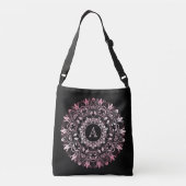 Chic Pink Metallic Black Mandala Monogram Crossbody Tas (Achterkant)
