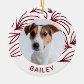 Chic Red Botanical Dog Foto en naam Kerstmis Keramisch Ornament (Voorkant)