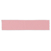Chic Red en White Chevron Stripes Korte Tafelloper (Horizontaal)