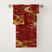 Chic Red Gold Faux Marmer Bad Handdoek (Insitu)