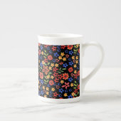 Chic Retro Floral Pattern op Black Porselein Kop (Rechts)