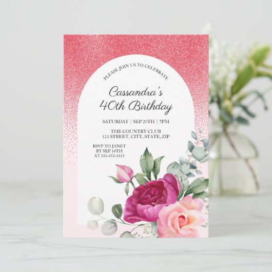 Chic Roos Bloemen Rode Glitter Verjaardag Kaart (Staand voorkant)