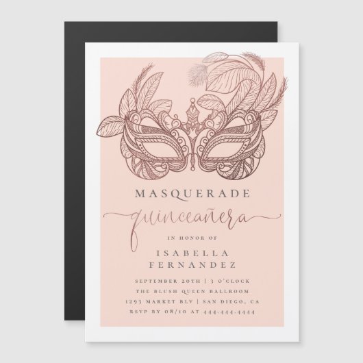 Chic Roos Gold & Blush Masquerade Quinceañera Magnetische Uitnodiging (Voorkant / Achterkant)