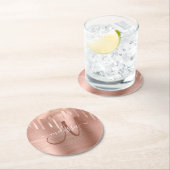 Chic Roos Gold Dripping Brushed Metal Monogram Ronde Kartonnen Onderzetter (Insitu)