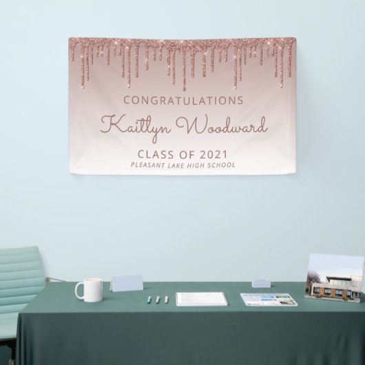 Chic Roos Gold Glitter Drip Afstuderen Spandoek (Beurs)