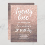 Chic roos gold glitter rustic wood 21st Birthday Kaart<br><div class="desc">Faux roos gold glitter ombre op roestbruin hout 21e verjaardag Een moderne uitnodiging van 21e verjaardag met een moderne, originele en eenvoudige faux roos goudglitter-uitnodiging en handgeschreven stijl borsteltypografie op een roestbruine achtergrond . Als u een gewijzigde en aangepaste tekst nodig hebt, aarzel dan niet om contact met mij op...</div>