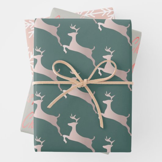 Chic Roos Gold Metallic Roze Script Gray Reindeer Inpakpapier Vel (In situ)