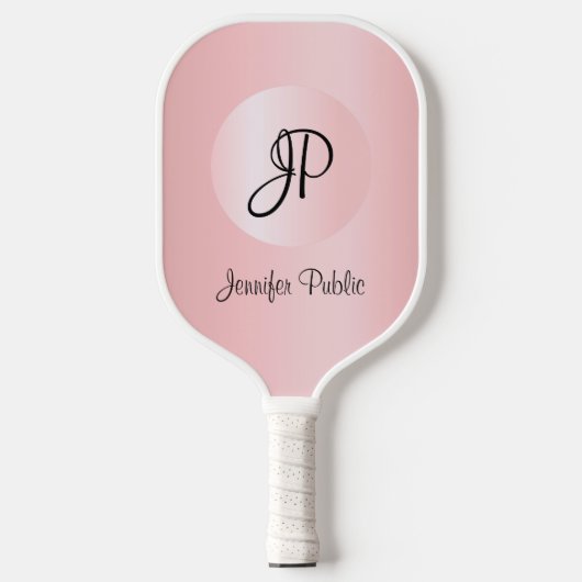 Chic Roos Gold Monogram Moderne Elegant Sjabloon Pickleball Paddle (Voorkant)