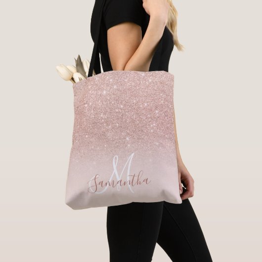 Chic roos gouden glitter ombre roze blokmonogram tote bag (Dichtbij)