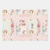 Chic Roze Geruit Inpakpapier met Bloemactiek (Voorkant)