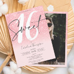 Chic roze glitter ombre font blush photots Sweet 1 Kaart<br><div class="desc">Op zoek naar de perfecte en coolste marmer Sweet 16-jarige uitnodiging? Krijg deze trendy en coole roze glitter ombre bruiken roze met een foto van het grensmanuscript Sweet 16 nodig, voeg uw foto bij de rug met een elegant handtekeningsmanuscript toe. Neem contact met mij op als u de hoofdtekst wilt...</div>