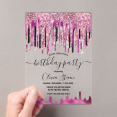 Chic roze zwarte glitter druppels monogram verjaar acryl uitnodigingen (Insitu (Draagbaar))