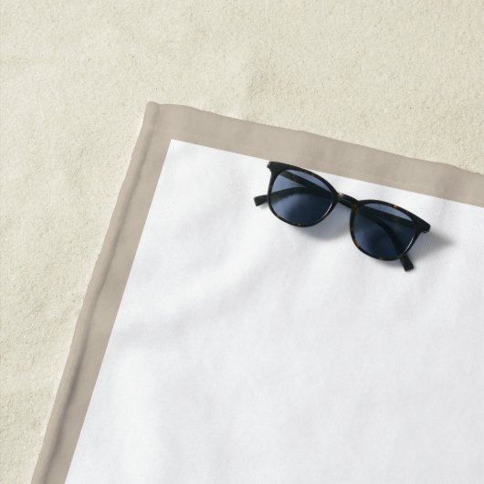 Chic Rustic Modern Beige Monogram Strandlaken (In situ)