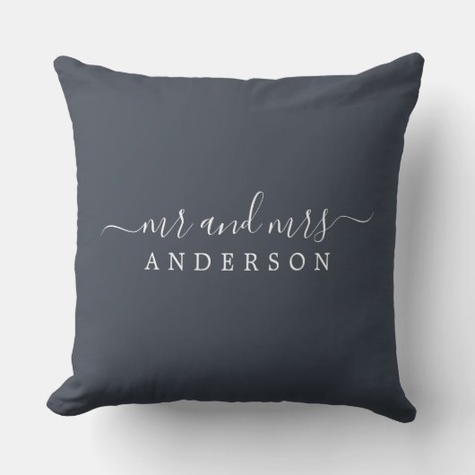 Chic Schrift Mr Mevrouw Houtskoolblauw Pasgetrouwd Kussen (Voorkant)