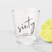 Chic Script 60th Birthday Party Shot Glas (Voorkant)