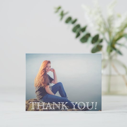 Chic Script Afstudeerfoto Bedankt Briefkaart (Staand voorkant)