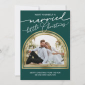 Chic Script Arch Holiday Wedding Announcement Feestdagenkaart (Voorkant)