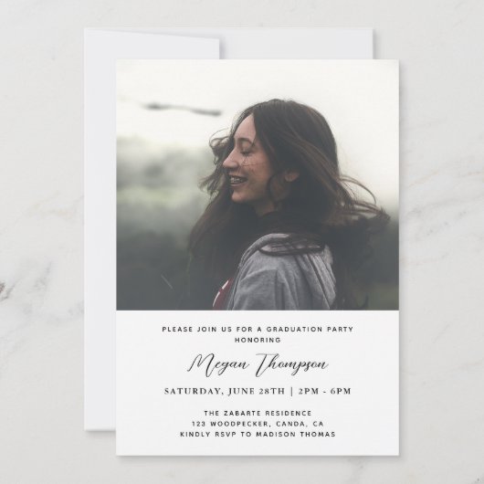 Chic Script Black Two Photo Graduparty Kaart (Achterkant)