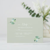 Chic Script Eucalyptus Foliage Green Wedding RSVP Kaartje (Staand voorkant)