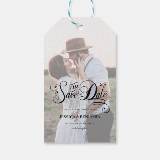 Chic Script Faux Vellum Effect Foto slaat de datum Cadeaulabel (Achterkant)