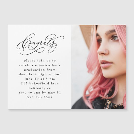 Chic Script Foto Afstuderen Magnetische Uitnodigin (Voorkant)