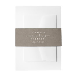 Chic Script Future Mr. Kraft Paper Wedding Uitnodigingen Wikkel