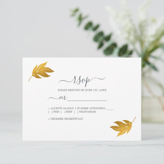 Chic Script Gold Leaf Simple Wedding RSVP Kaartje (Staand voorkant)