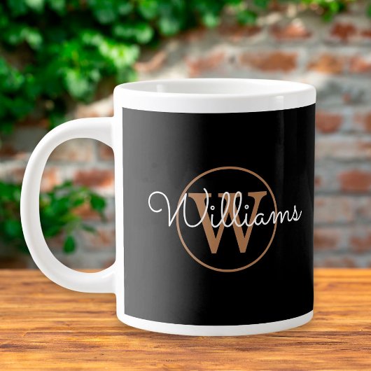 Chic Script Gouden Monogram Zwarte Gepersonaliseer Grote Koffiekop