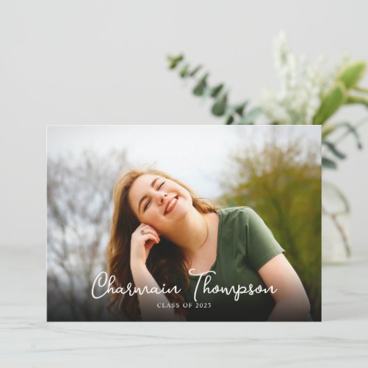 Chic Script Photo Collage Afstuderen Inivitatie Aankondiging (Staand voorkant)