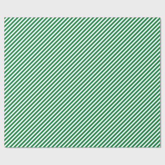 Chic Shamrock Green White Stripes Pattern Cadeaupapier (Vlak)