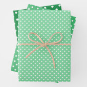 Chic Shamrock Mint Green White Polka Dots Pattern Inpakpapier Vel (In situ)