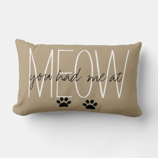 CHIC SIERKUSSEN_"JE HAD ME MEOW" KUSSEN (Voorkant)