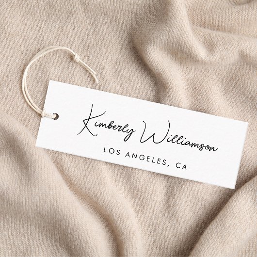 Chic Signature Script Hang Label