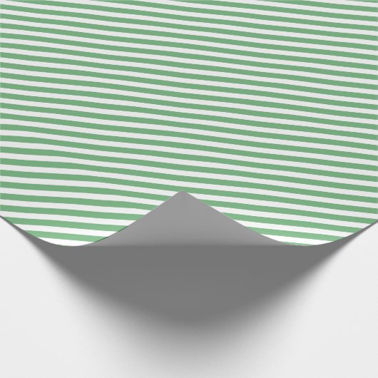 Chic Spring Mint Green White Stripes Pattern Cadeaupapier (Hoek)