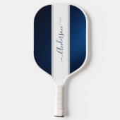 Chic Stofblauw Strepen Monogram Naam Pickleball Paddle (Achterkant)