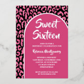 Chic Sweet 16 Luipaard Print Verjaardag Zilver Folie Uitnodiging (Voorkant)