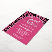 Chic Sweet 16 Luipaard Print Verjaardag Zilver Folie Uitnodiging (Gedraaid)