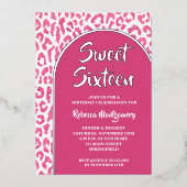 Chic Sweet 16 Luipaard Print Verjaardag Zilver Folie Uitnodiging (Voorkant)