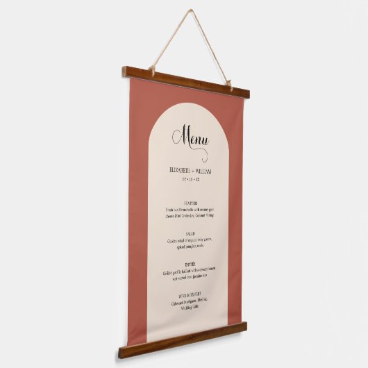 Chic Terracotta Arch Lijst Script Wedding Menu Hangend Wandkleed (Gebogen)