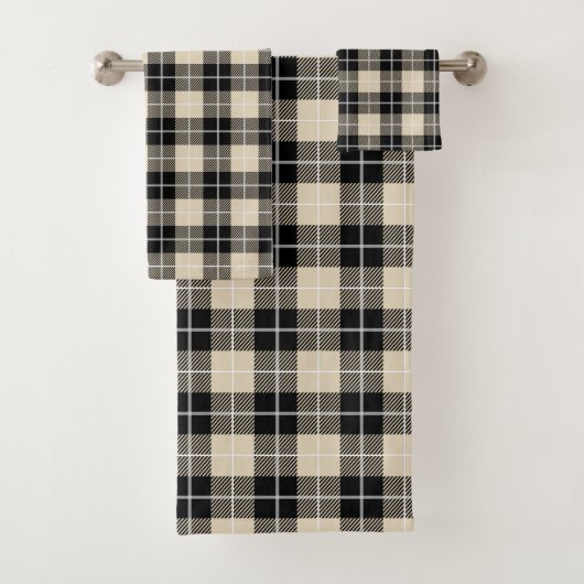 Chic Thompson Camel Tartan Pattern Bad Handdoek (Insitu)