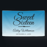 Chic Tropical Blue Ombre Sweet 16 16th Birthday Spandoek<br><div class="desc">Een chique tropisch blauw ombre ontwerp Sweet 16 verjaardag feestbanner. Het helderblauwe vervaagt naar een witte achtergrond. De tekst "Sweet Sixteen" in het zwart is geschreven in modern schrift. Elegante 16e verjaardagsfeestbanner voor een glamoureuze Sweet Sixteen, perfect voor haar, de fashionista die houdt van modern patroon, luxe en glam met...</div>
