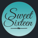 Chic Tropical Green Ombre Sweet 16 16th Birthday Ronde Sticker<br><div class="desc">Een chic tropical green ombre design Sweet 16 verjaardagsenvelopverzegeling om je uitnodigingsenveloppen te verzegelen of 16-jarige verjaardagsfeestjes. De heldere viridiaangroene vervaagt op een witte achtergrond. De tekst "Sweet Sixteen"in zwart wordt geplaatst in modern manuscript. Elegant 16e verjaardagsfeest stickers voor een glamoureuze Sweet Sixteen, perfect voor haar, de fashionista die van...</div>