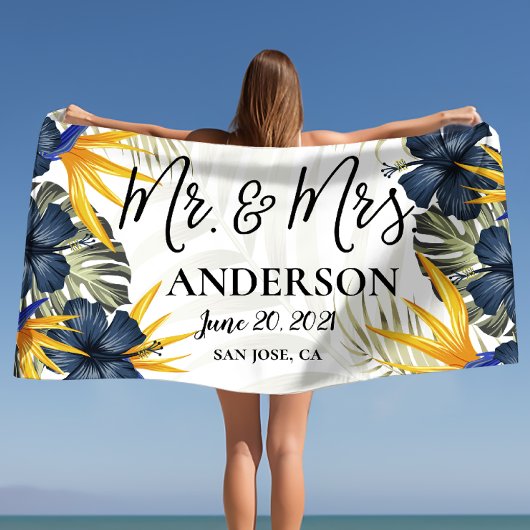 Chic Tropical Personalized Mr. & Mrs Custom Strandlaken