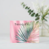 Chic Tropical Pink Green Leaf Briefkaart (Staand voorkant)