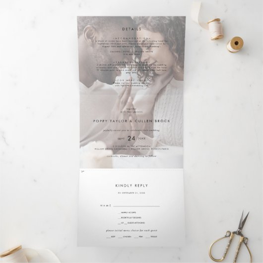 Chic Typography | Faded-fotoweddenschap Drieluik Uitnodiging (Binnen)