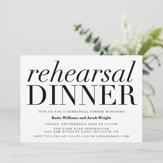 Chic Typography Rehearsal Dinner Invitations Kaart (Staand voorkant)