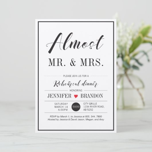 Chic Typography Wedding Rehearsal Dinner Kaart (Staand voorkant)