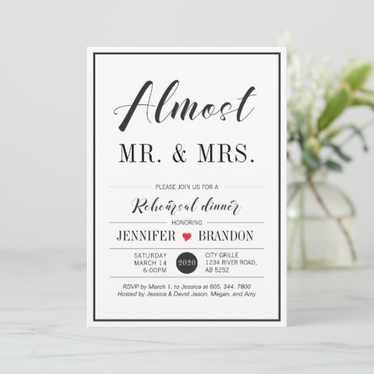 Chic Typography Wedding Rehearsal Dinner Kaart (Staand voorkant)