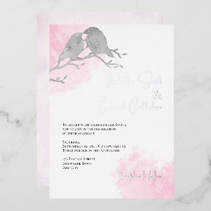 Chic Waterverf Grijs Liefdesvogels Roze Kleur Wash Folie Uitnodiging