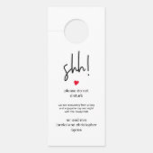 Chic Wedding Guest Shh en Welcome Message Deurhanger (Voorkant)